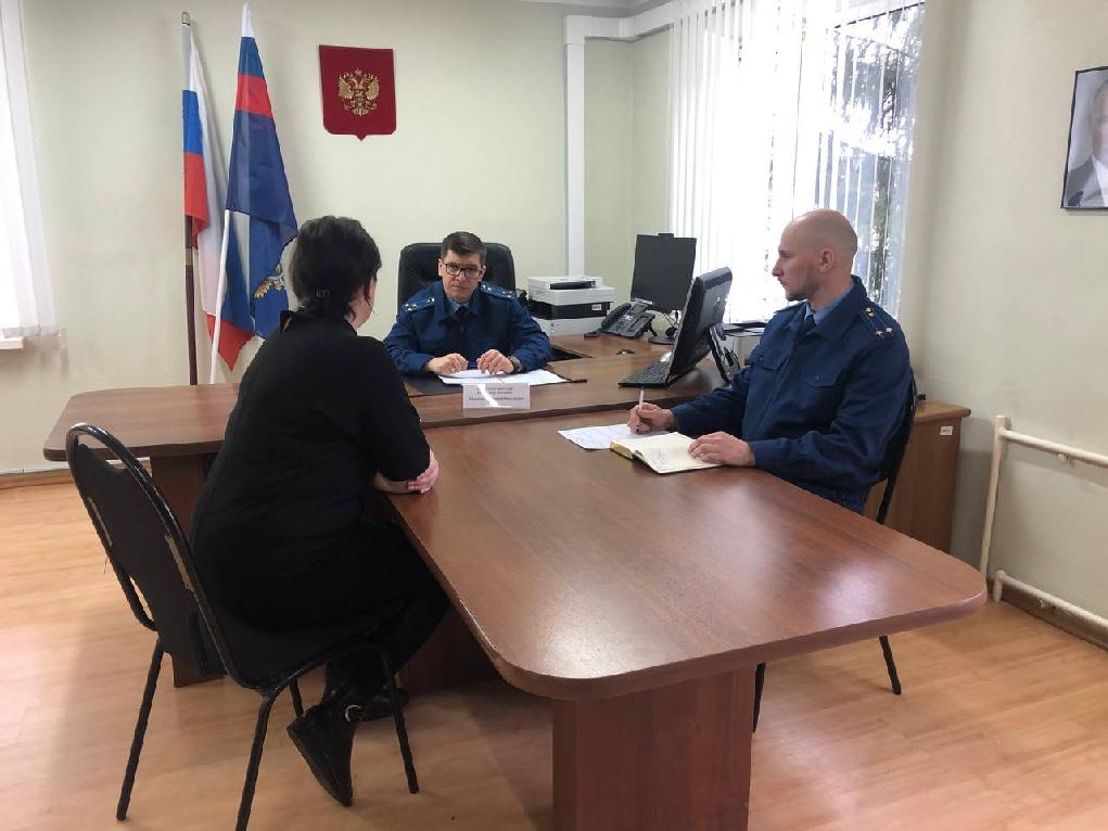 Проблемы уличного освещения и содержания дорог в Старошайговском районе: обращения граждан