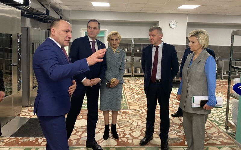 Посещение Саранского техникума пищевой и перерабатывающей промышленности заместителем министра просвещения России