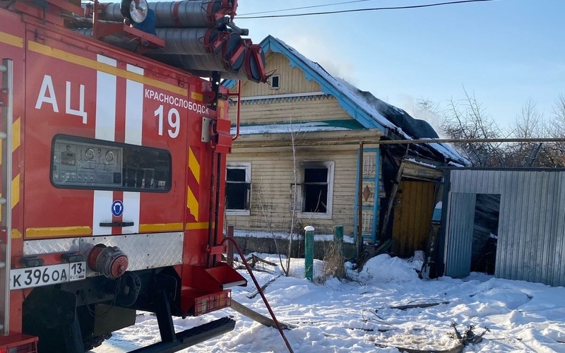 В Мордовии при пожаре в Русских Полянках пострадал человек