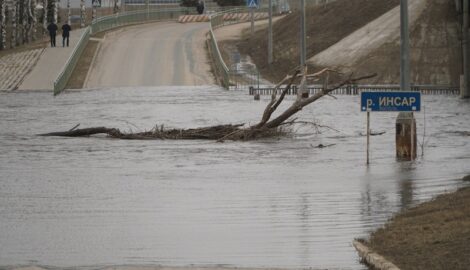 В Саранске вводят ограничения движения на Инсарском мосту из-за весеннего паводка