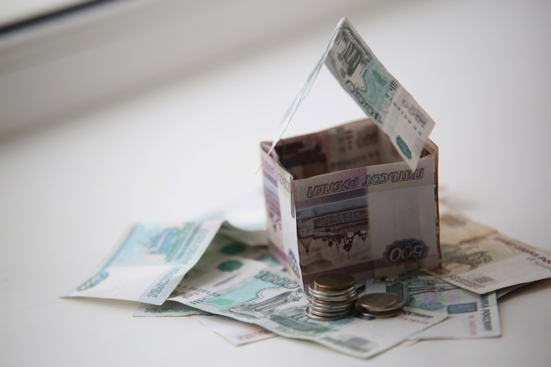 Цена "тройки": в Саранске преподавательница вуза задержана за продажу оценок за 30 тысяч рублей
