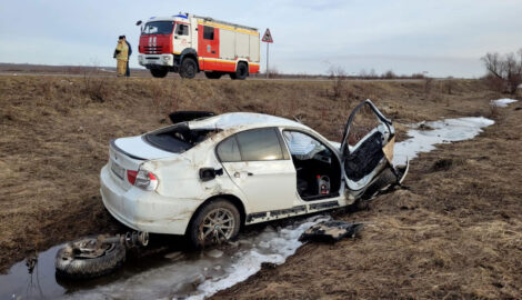 Трагедия в Мордовии: 17-летняя пассажирка BMW тяжело ранена в ДТП с 19-летним бесправником