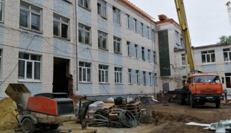 Капитальный ремонт школы №8 в Саранске: ход работ оценил вице-спикер Госсобрания