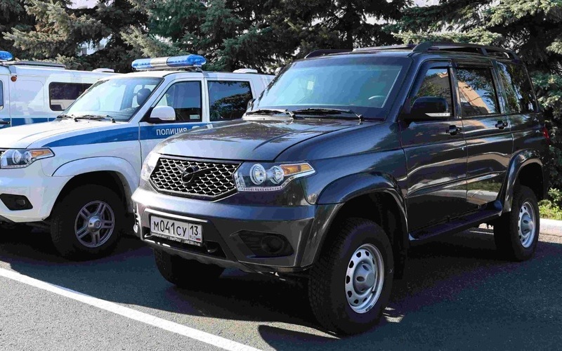 Мордовские полицейские получили 10 новых автомобилей