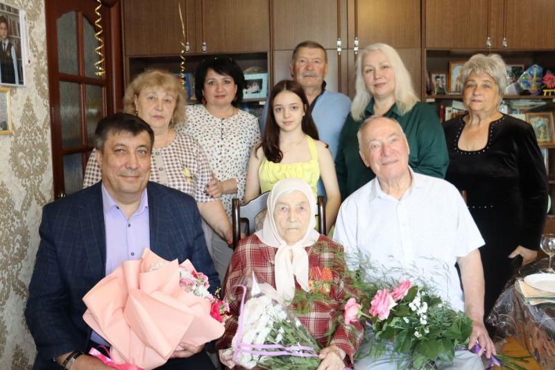 Век стойкости и вдохновения: Жительница Мордовии отметила 100-летний юбилей