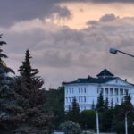 Саранск накрывает аномальный ливень: синоптики прогнозируют опасные грозы
