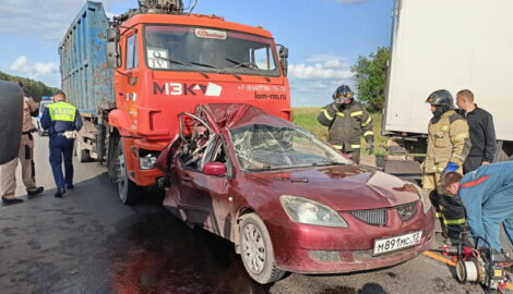 Роковой удар на трассе: Двое 18-летних парней погибли в страшном ДТП с КамАЗом в Мордовии