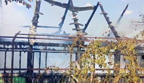 Огненные ЧП в Мордовии: пламя поглотило две бани, дом чудом уцелел