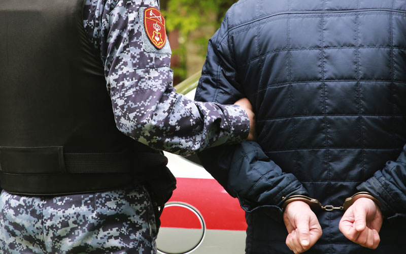 В Саранске вынесли приговор мужчине за жестокое нападение с бутылкой на прохожего