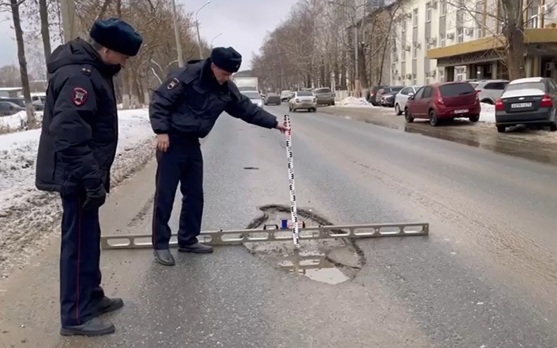 Дороги в Лямбирском районе признаны опасными из-за глубоких ям и отсутствия разметки