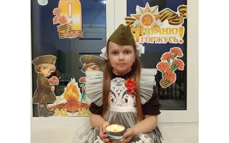Жители Инсарского района украсили дома к 9 Мая в рамках патриотической акции